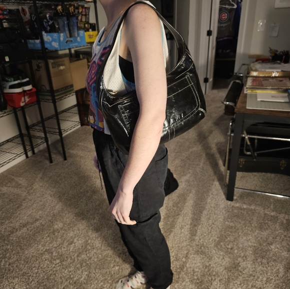 Coach (11623) Patent Calf Leather Shoulder Bag - Picture 14 of 15